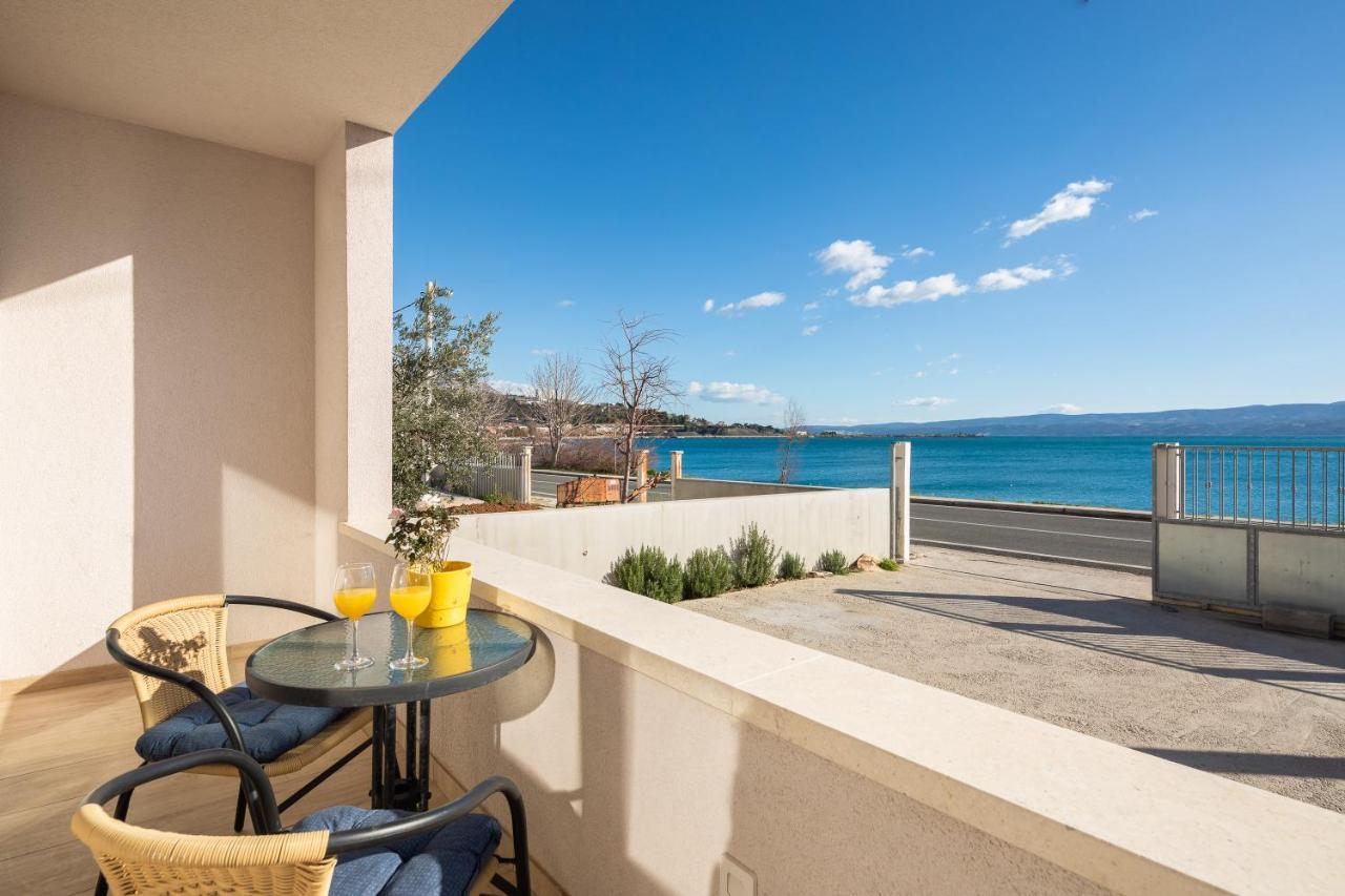 Sea La Vie Apartment Dugi Rat Ngoại thất bức ảnh