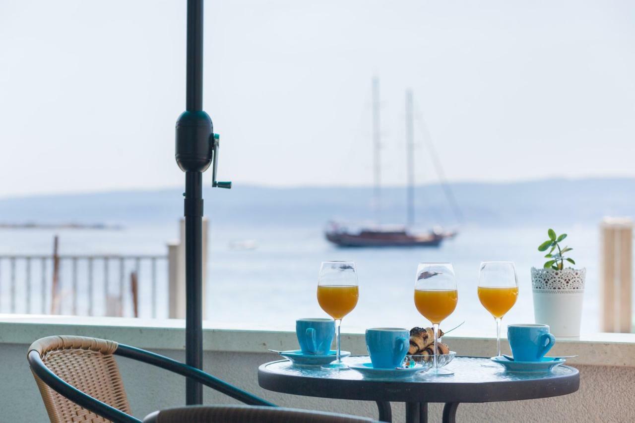 Sea La Vie Apartment Dugi Rat Ngoại thất bức ảnh